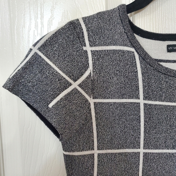 My Michelle Girls Silver Sparkle & Black Sweater Knit Short Sleeve Skater Dress - Picture 5 of 10